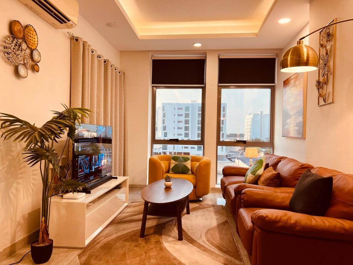 One Guest Place 3bhk In The *
