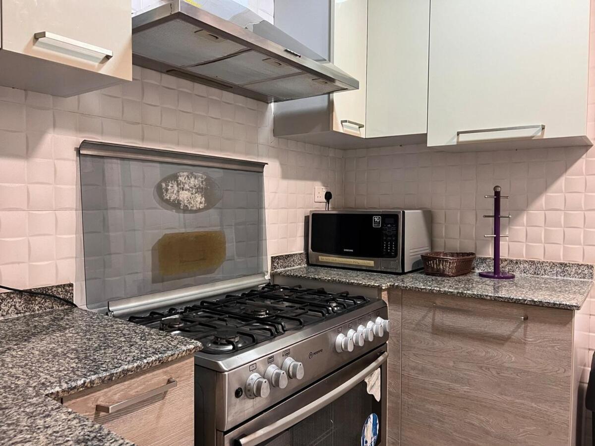 One Guest Place 3bhk In The Muscat