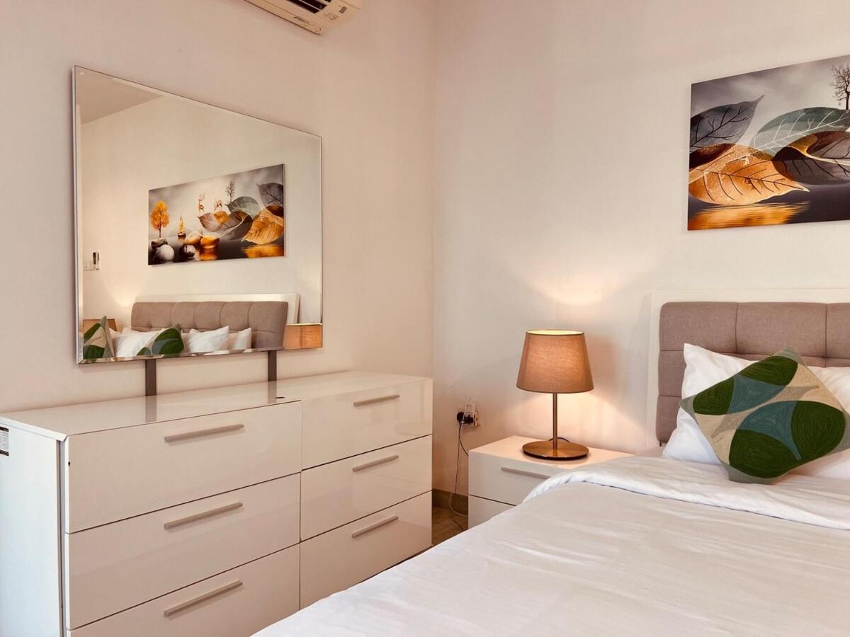 One Guest Place 3bhk In The Muscat
